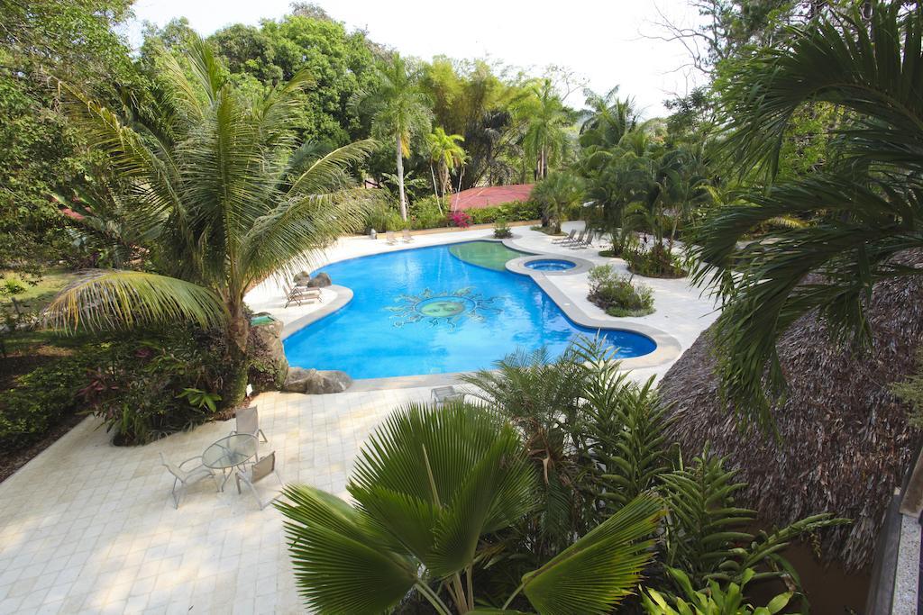 Jaco Hotel Docelunas Exterior foto